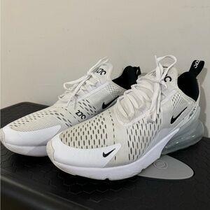 Air max Nike 270s men's shoe sneakers white